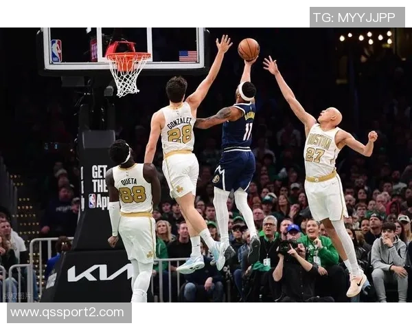 布里奇斯全场32分表现抢眼第二节独得16分助球队续命可惜未能逆转胜局